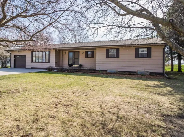 118 East St, Roland, IA 50236