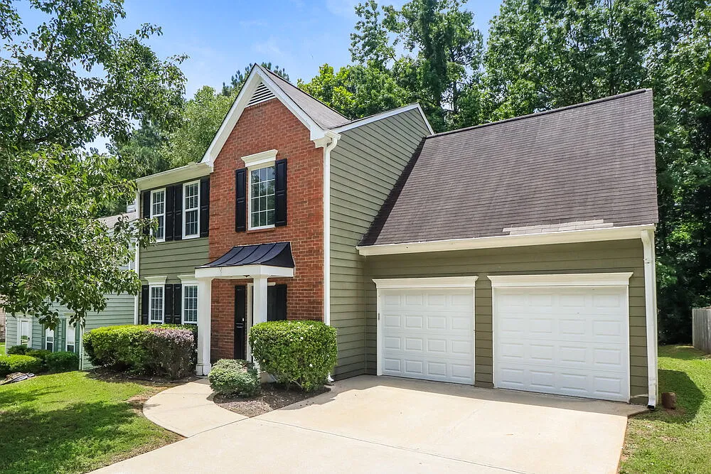 3 bed, 2.5 bath, 1838 sqft, $2,100 — Photo 4