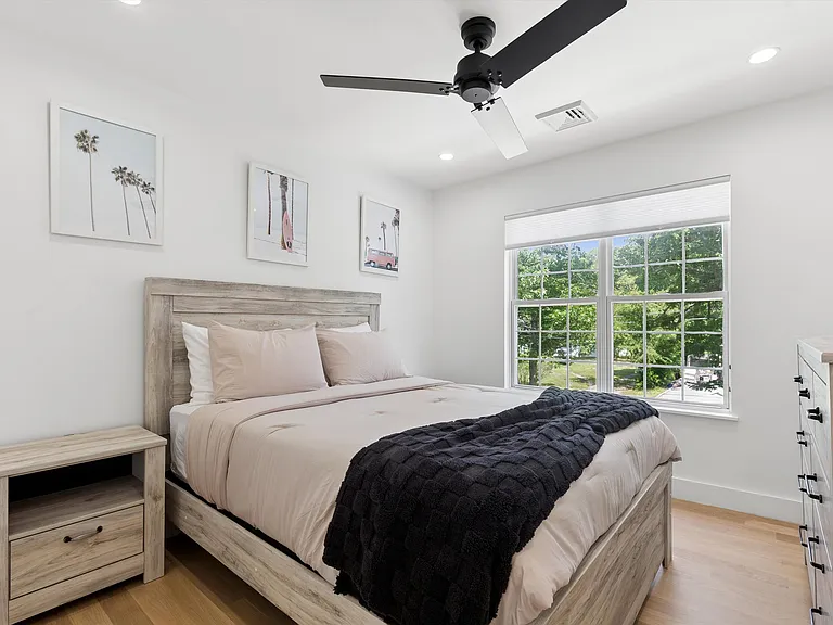 13 Shore Rd — Photo 15