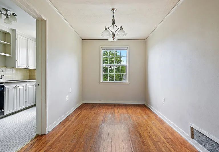 4238 Perkins Rd — Photo 12
