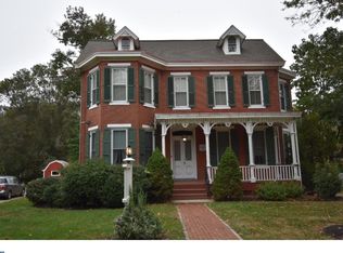 209 Main St, Mount Holly, NJ 08073