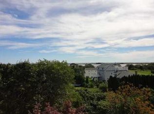 13 Pondview Ave, Westerly, RI 02891