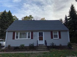 36 Flanders St, Southington, CT 06489