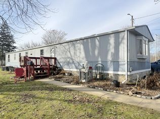 63 N Maple St, New London, OH