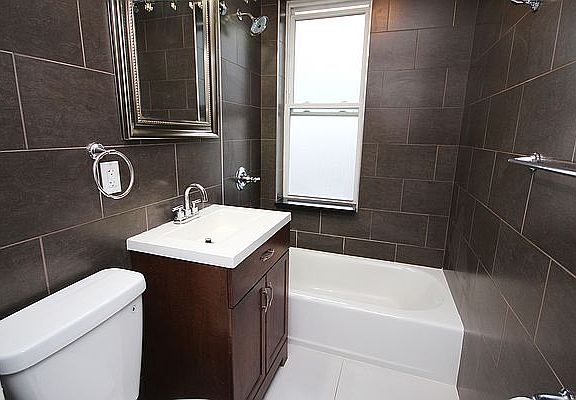 4th image of 31-78 34th St #3B