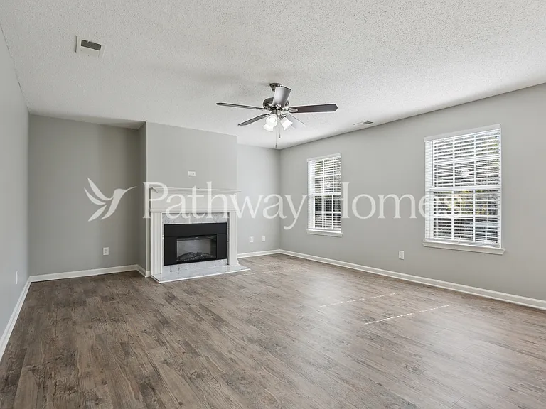 7510 Old Chapel S — Photo 8