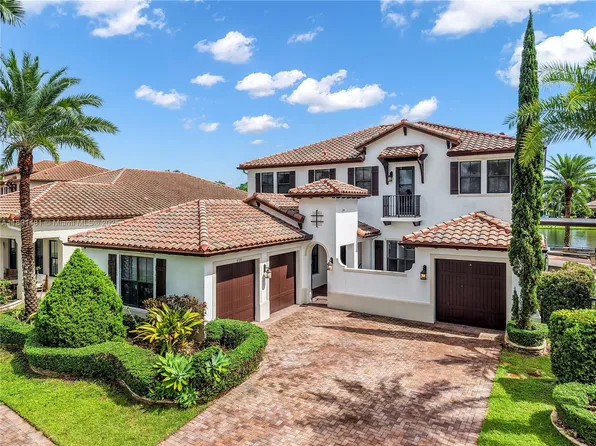 8320 NW 30th St, Cooper City, FL 33024
