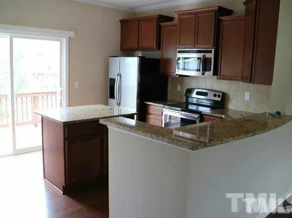 359 Michigan Ave, Cary, NC 27519