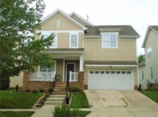 184 Water Oak Dr, Mooresville, NC 28117