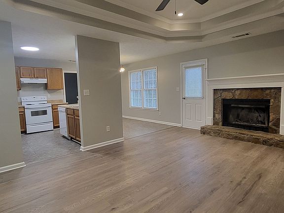 5th image of 112 Sundown Dr
