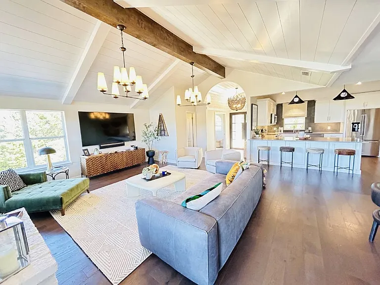 321 Village View Dr — Photo 6