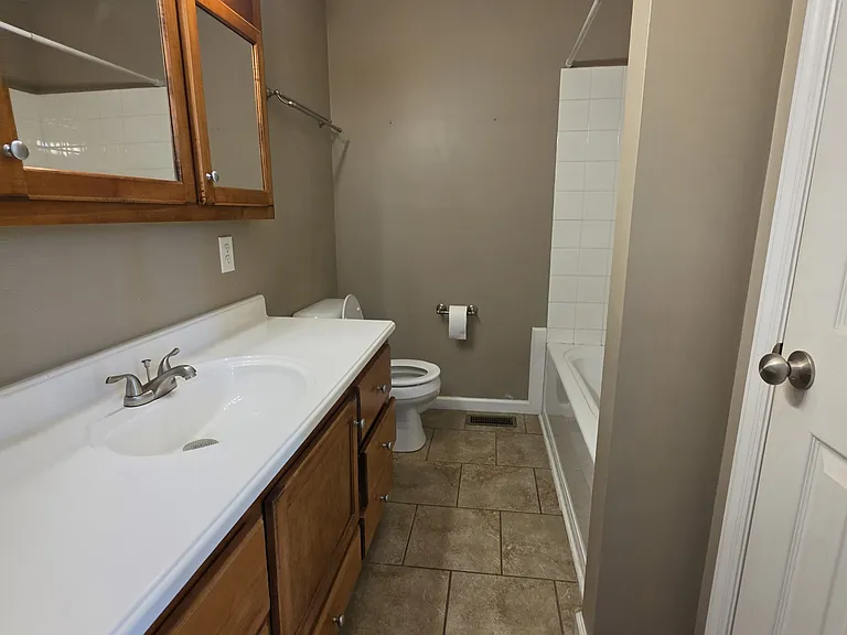 272 Percheron Dr — Photo 11