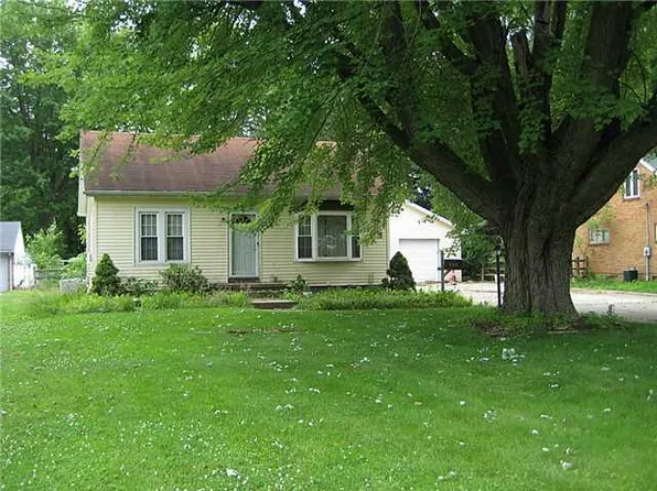 808 Vanderbilt Rd, Toledo, OH 43615