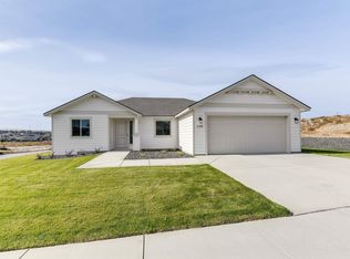 2988 S Penn St, Kennewick, WA 99338