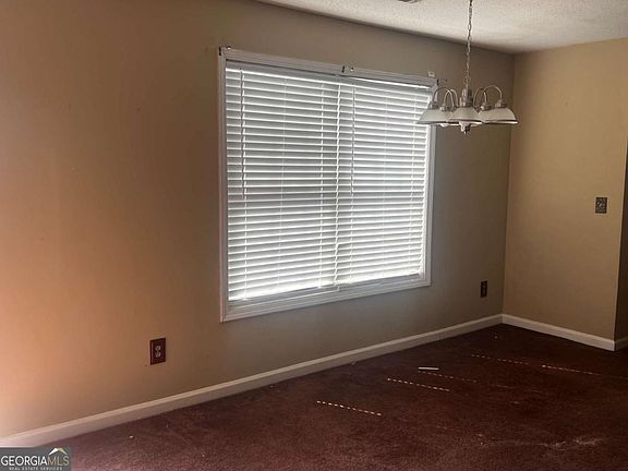 4th image of 3648 Sapphire Ct