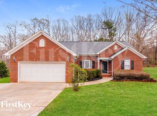 164 Silver Birch Ln, Mount Holly, NC 28120
