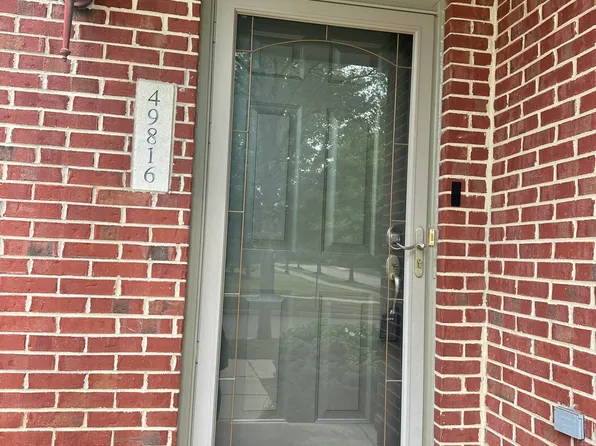 49816 Potomac Rd #81, Canton, MI 48188