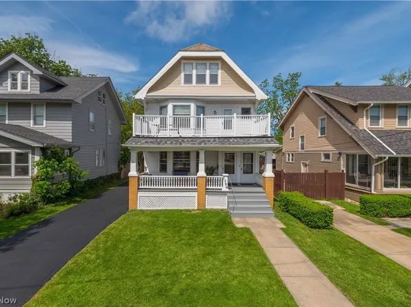 1296 Cook Ave, Lakewood, OH 44107