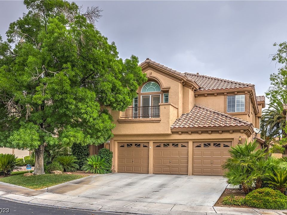 1st image of 1908 Vero Dr
