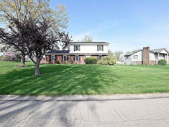 2nd image of 3096 Blue Green Dr