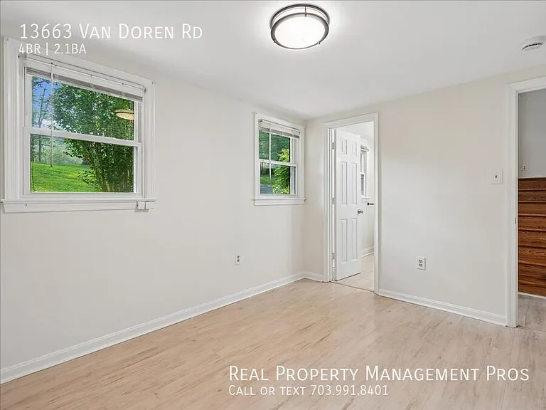 13663 Van Doren Rd — Photo 30