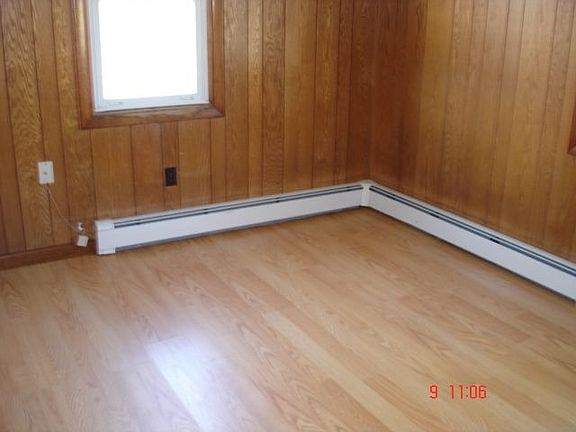 pergo floors throughout