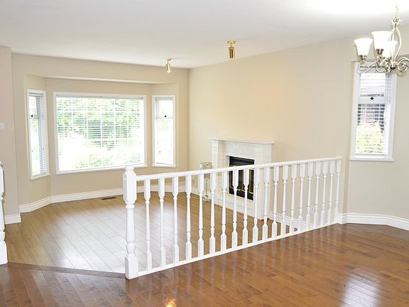 4th image of 14645 18th Ave