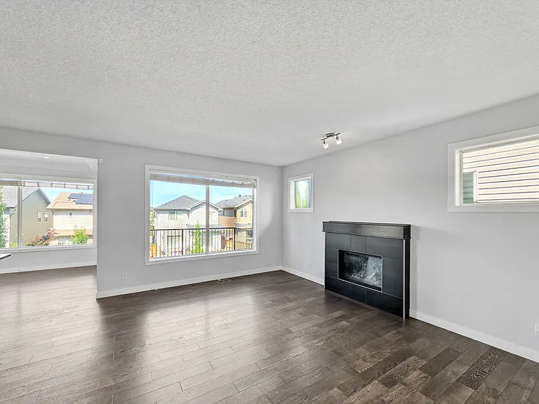 118 Panora Ct NW — Photo 5