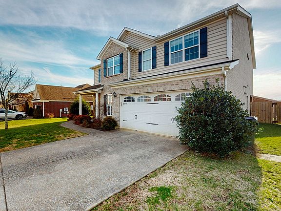 2nd image of 1055 Middleton Ln