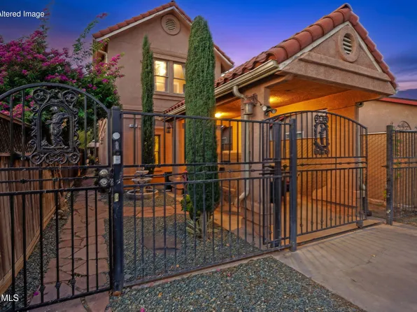 458 W Spruce Ave, Pinedale, CA 93650