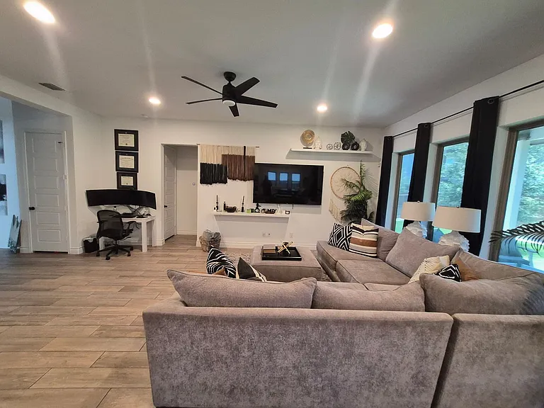 5007 Winkler Trl — Photo 8