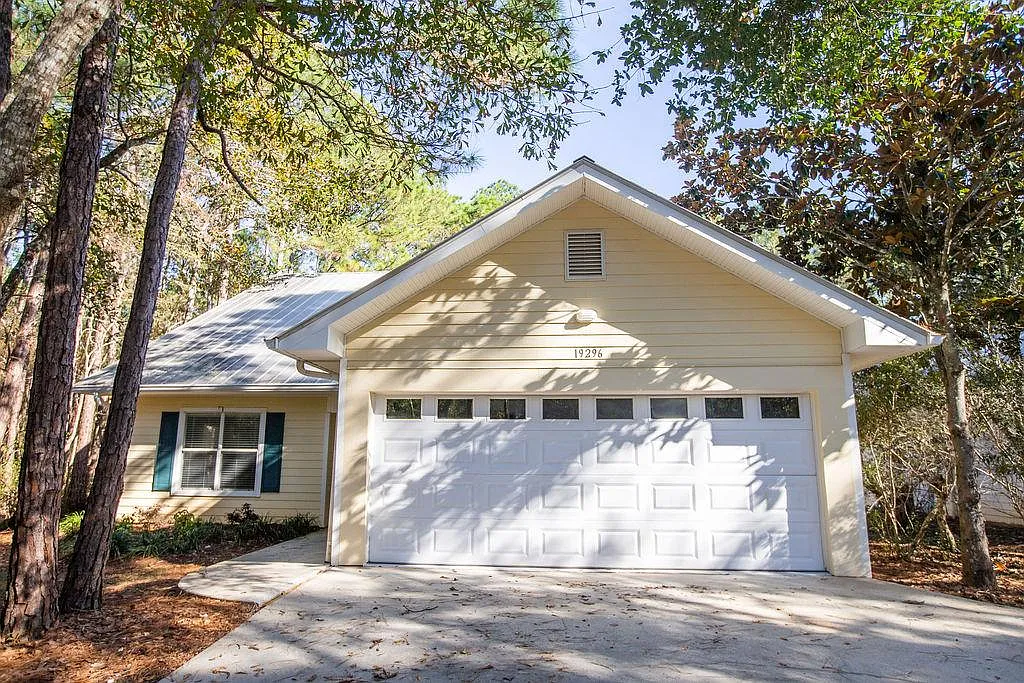 3 bed, 1500 sqft, $2,600 — Photo 1