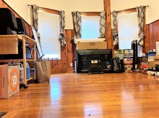 19 Windsor Rd #1, Somerville, MA 02144