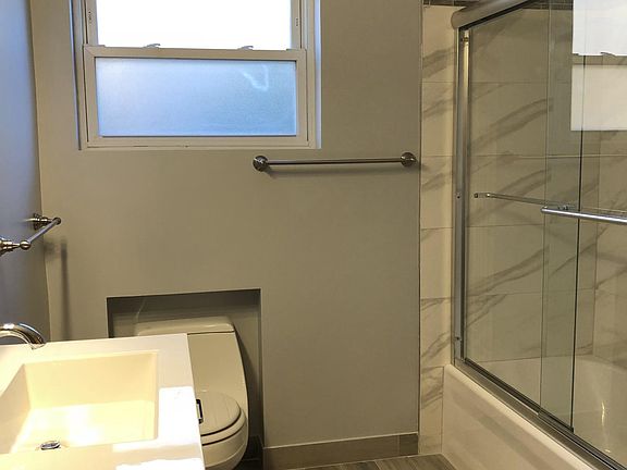 2nd image of 8340 W Berwyn Ave APT 1