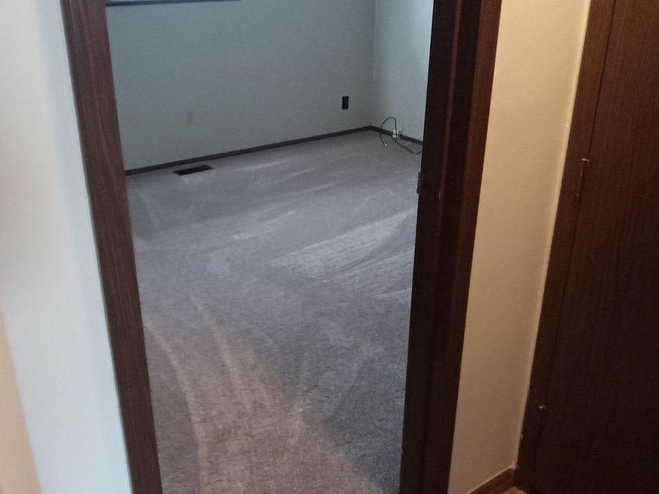 1st image of 449 Bisaillon Ave
