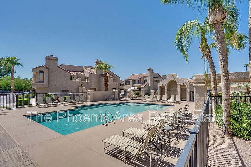 1 bed, 1.0 bath, 751 sqft, $1,495 — Photo 3