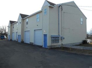 2801 State St, Hamden, CT 06517