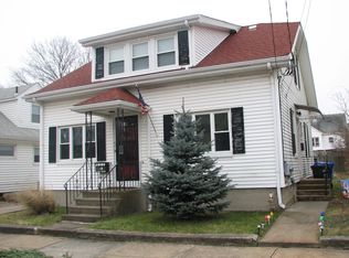 43 McCabe Ave, Pawtucket, RI 02861