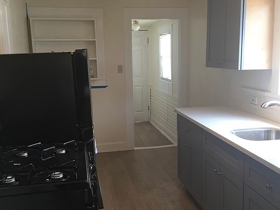 2nd image of 22903 Grand St #8