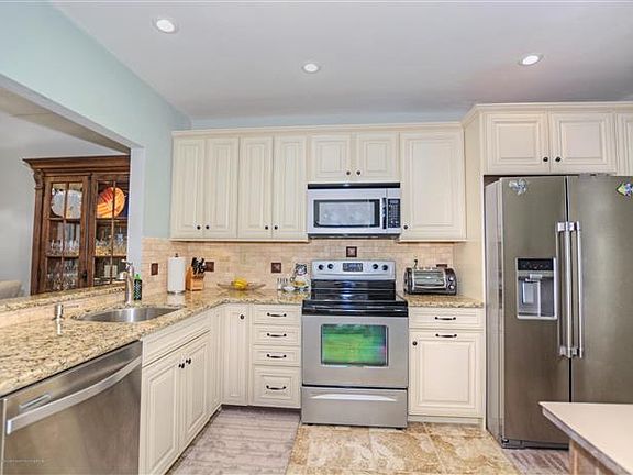 2nd image of 6901 SE Constitution Blvd APT 103