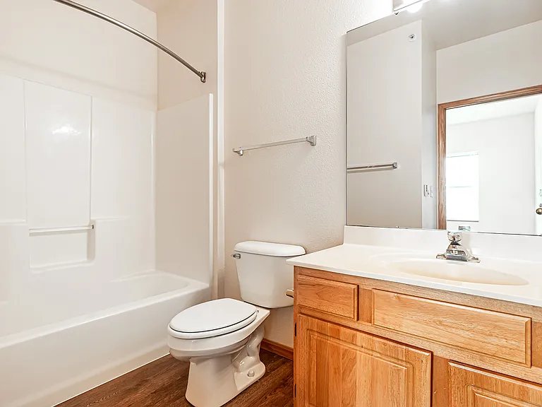 Hickory Pointe — Photo 36