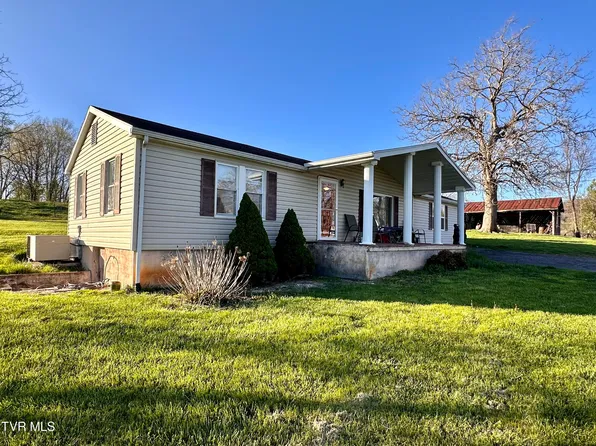 2061 Red Oak Ridge Rd, Castlewood, VA 24224
