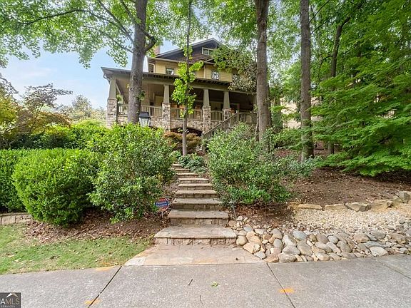 2nd image of 1370 Rock Springs Cir NE