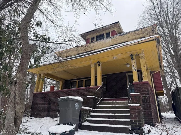 2104 Elm St, Youngstown, OH 44505