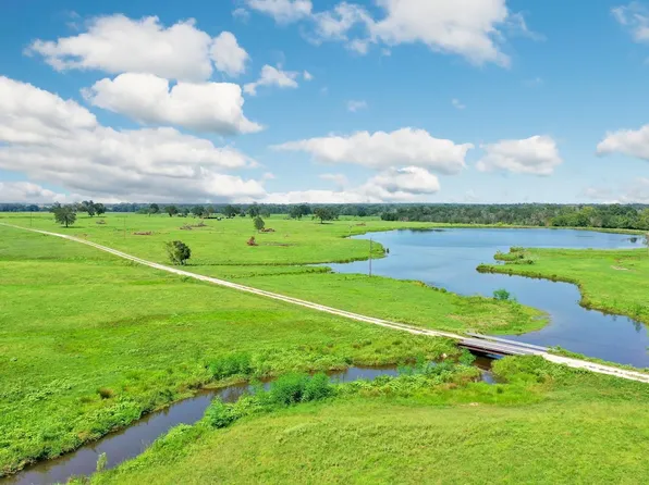 5059 County Road 132, Bedias, TX 77831