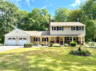 3 Rosanne Ln, Plainville, CT 06062