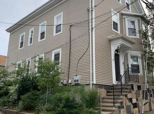 27 Amy St, Providence, RI 02906