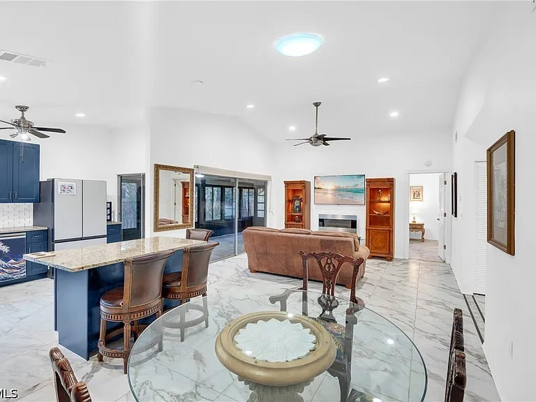 6511 Royal Woods Dr — Photo 8