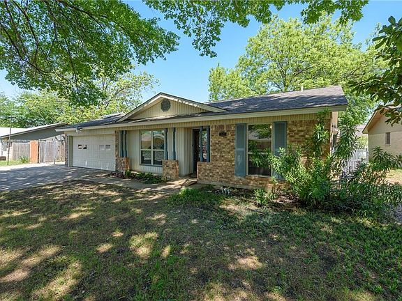 2nd image of 7521 Susan Ct