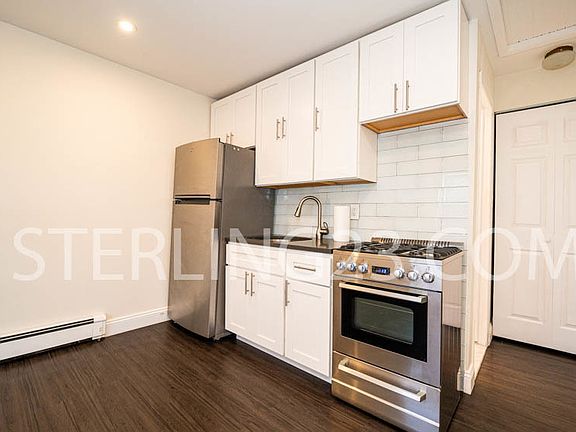 2nd image of 23-20 23rd St #2R